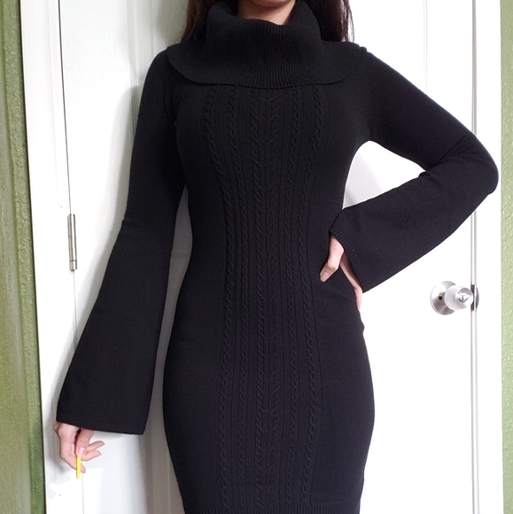 ❌SOLD❌☀️Bell Sleeve Sweater Dress - Picture 3 of 4